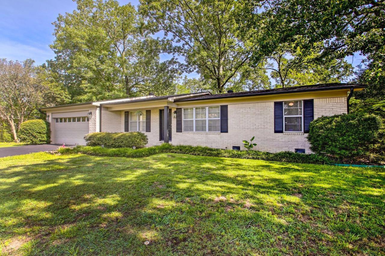 Charming Hot Springs Home With Sunroom And Yard Εξωτερικό φωτογραφία