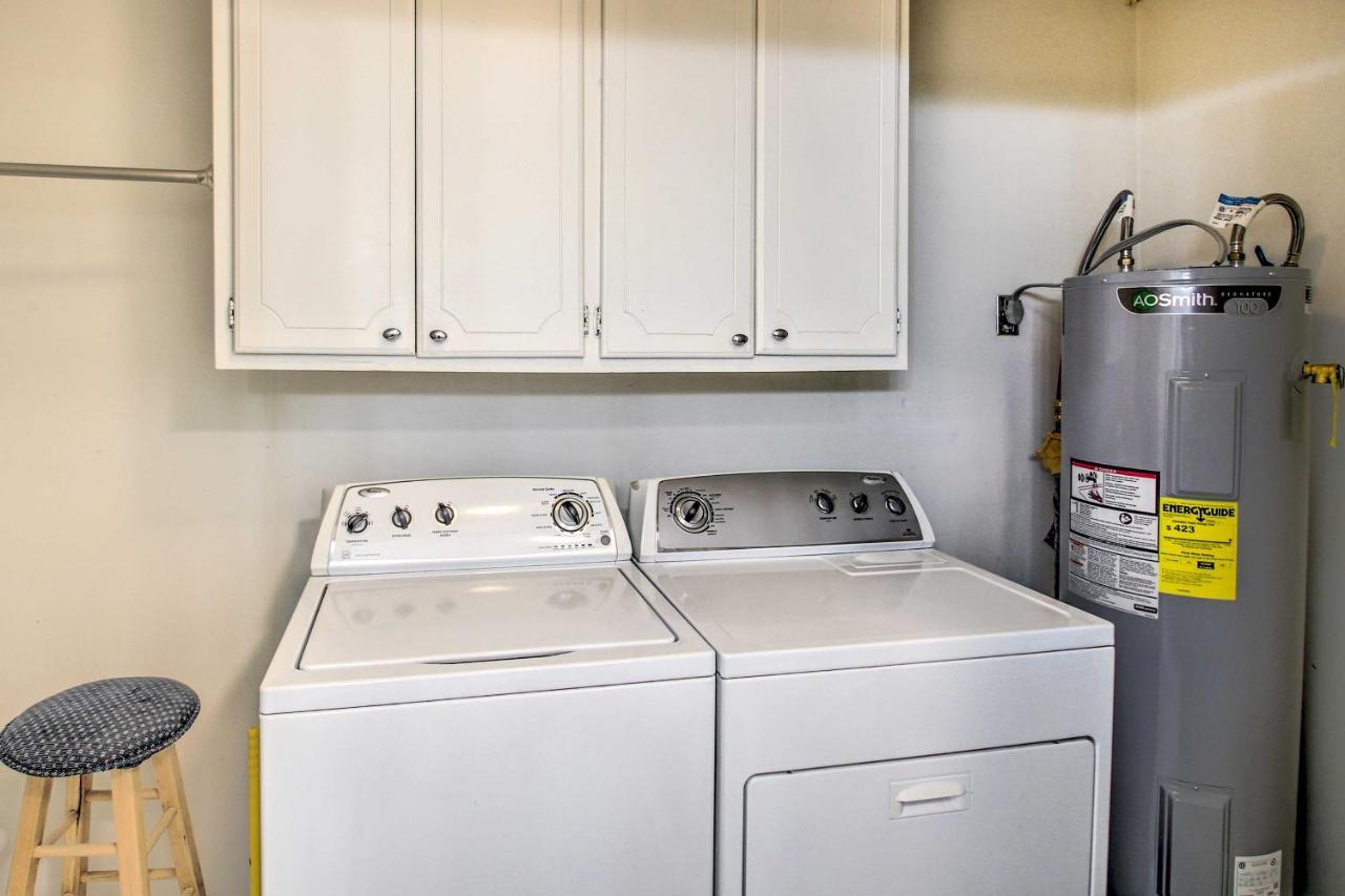 Charming Hot Springs Home With Sunroom And Yard Εξωτερικό φωτογραφία