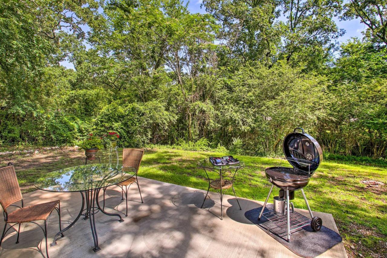 Charming Hot Springs Home With Sunroom And Yard Εξωτερικό φωτογραφία